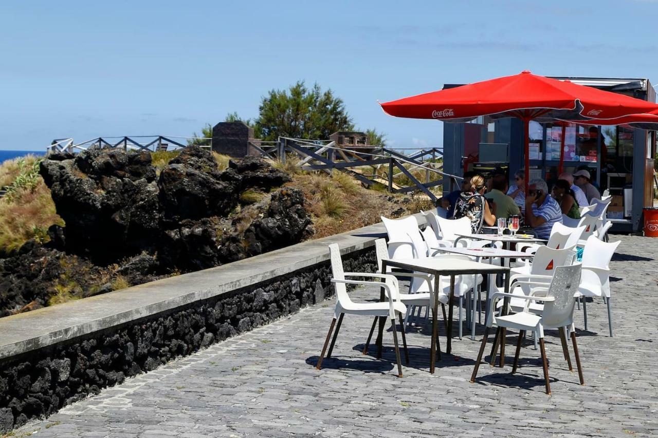 Magnolia - Casa Com Dois Quartos Junto Ao Mar - Renovada Em 2023 Mosteiros  Dış mekan fotoğraf