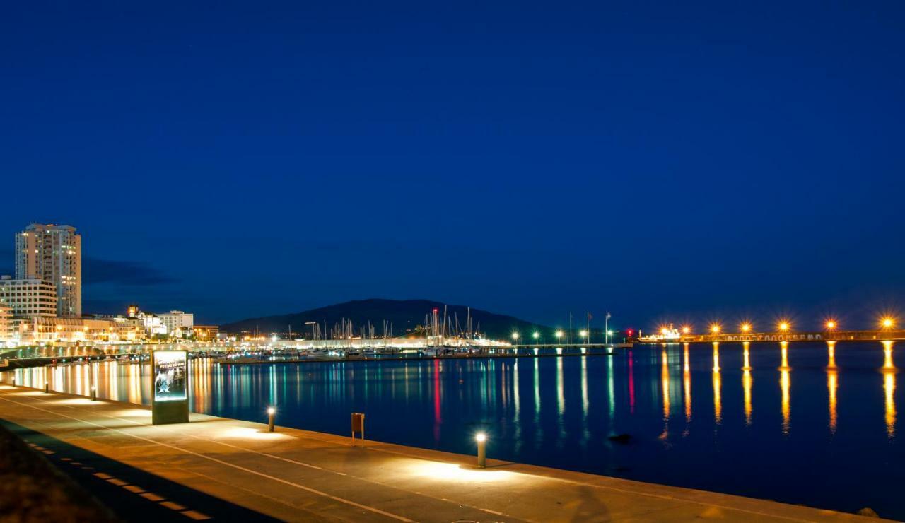 Magnolia - Casa Com Dois Quartos Junto Ao Mar - Renovada Em 2023 Mosteiros  Dış mekan fotoğraf